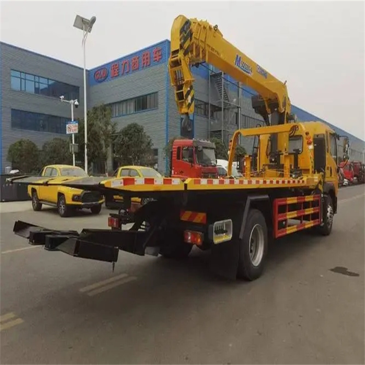 德州附近小随车吊出租电话，轻松解决搬运烦恼