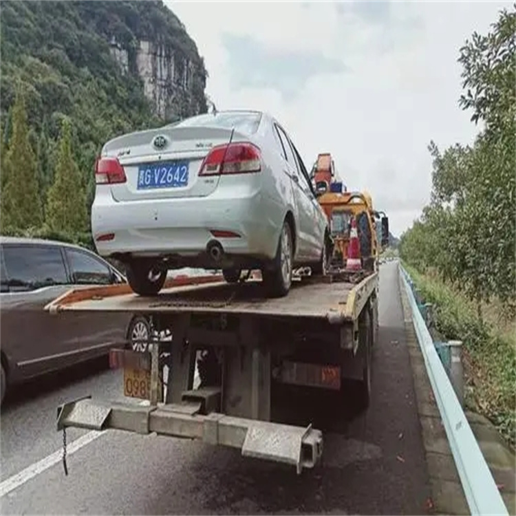 德州吊车吊小车正确部位